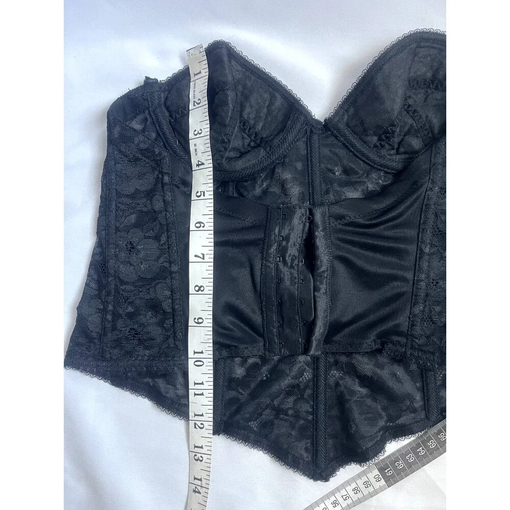 Vintage Sintrigue Black Lace Corset size 34A Witchy Sexy Bustier Retro Victorian